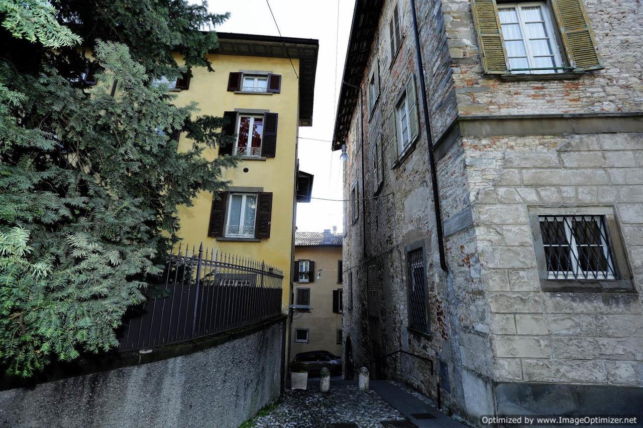 A Due Passi Hotell Bergamo Exteriör bild
